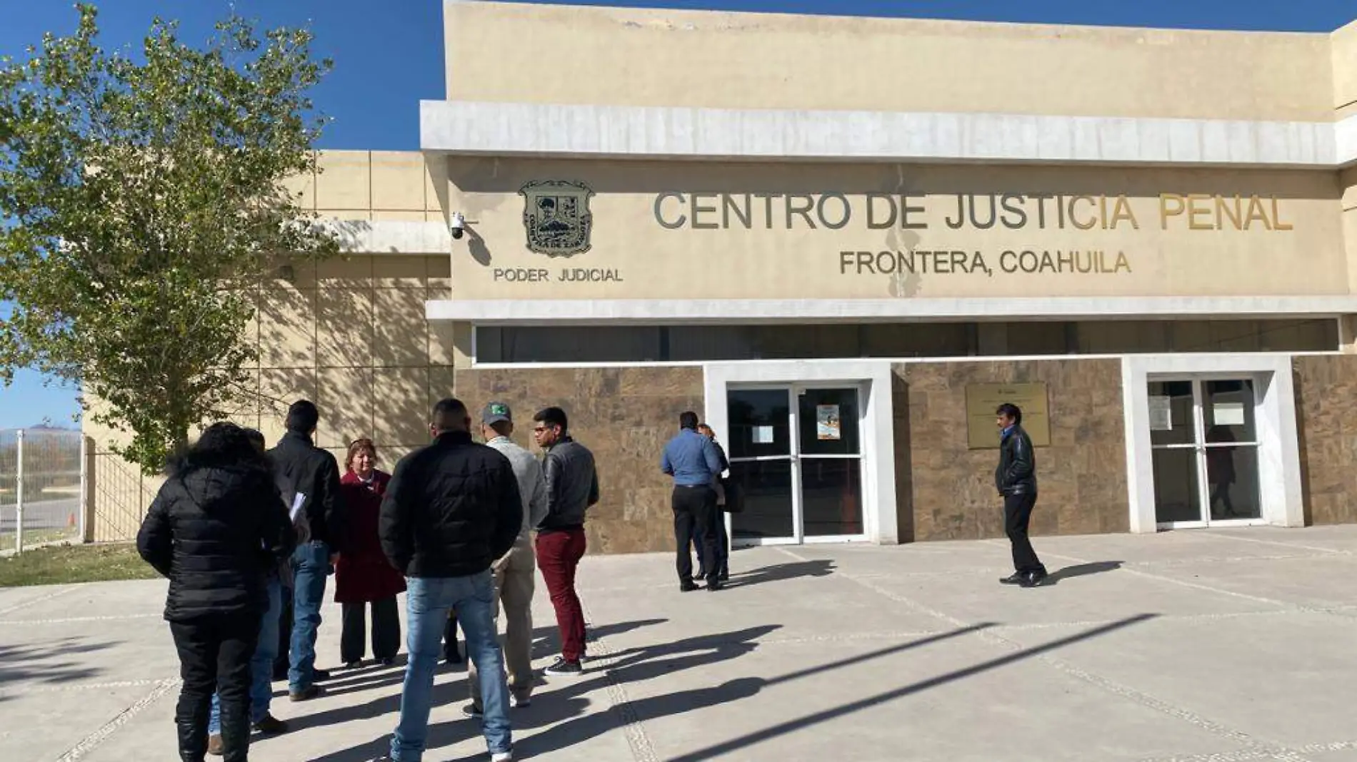 31 Más denuncias contra arquitecto por presunto fraude en Monclova